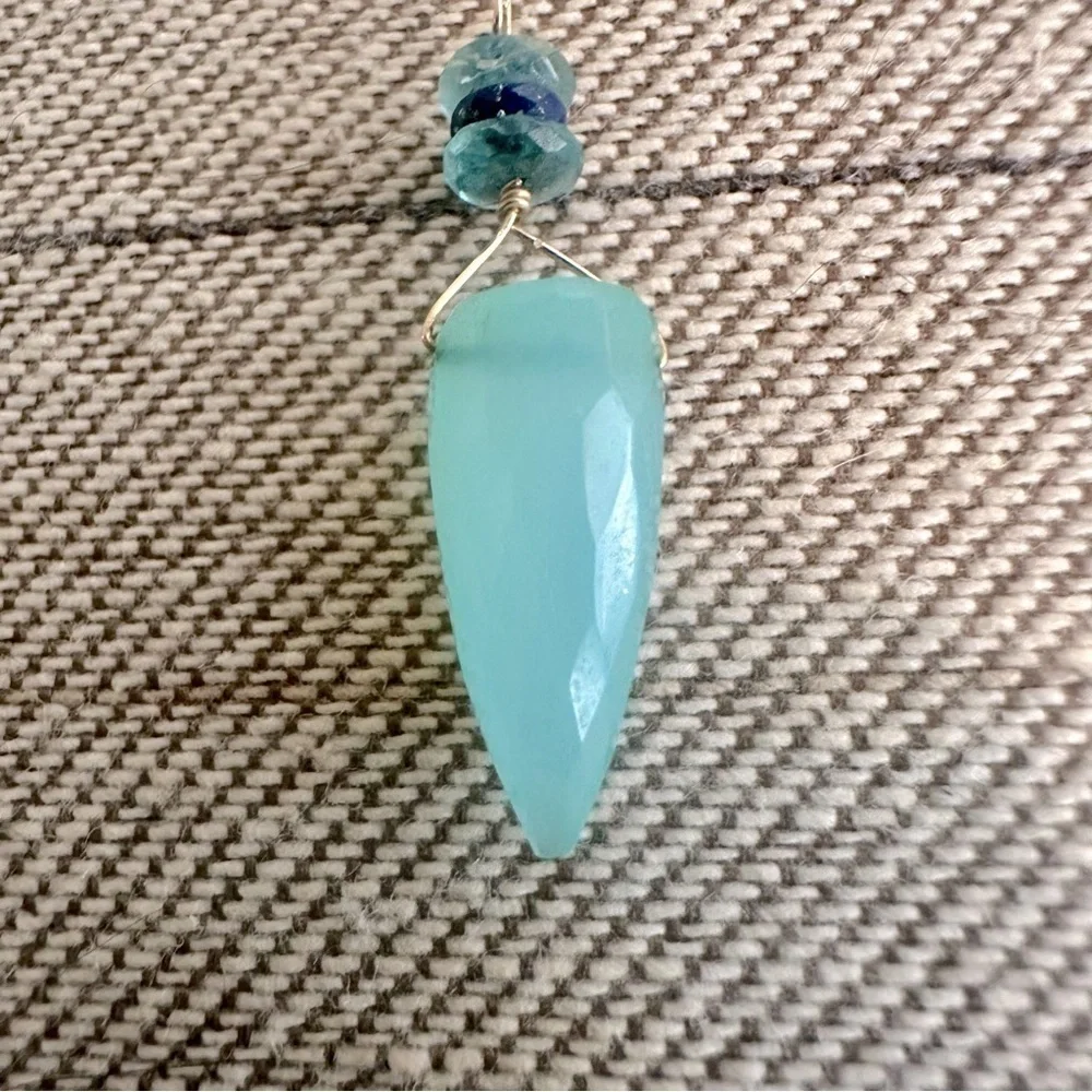 ALANA BESS‎ Aqua Blue Chrysoprase Faceted Dagger Pendant Necklace